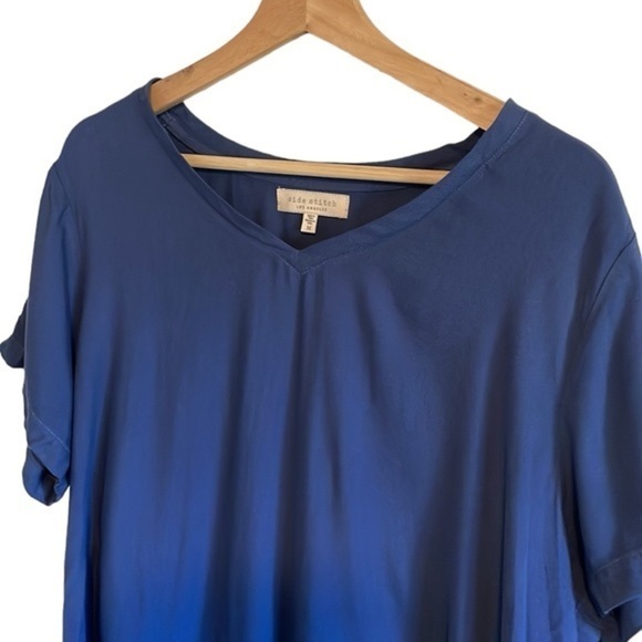 Side Stitch V-Neck Woven Short Sleeve T-Shirt Women’s Size Medium Deep Sea Blue - Picture 2 of 7